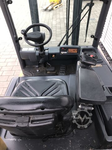 Elektrisch – 4 Räder Jungheinrich EFG 425K