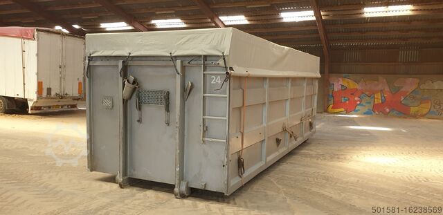 Blow container for wood pellets  