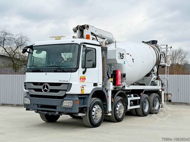 Betonpumpen-LKW MERCEDES-BENZ ACTROS 3241 * Betonpumpe 24 m + FUNK / 8x4
