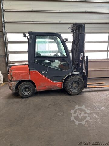 Diesel Forklifts Toyota 02-8FDJF35 Dieselstapler