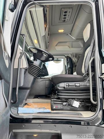 Standard tractor unit FORD F-MAX 500 in Voll- Ausstattung, MIETEN?