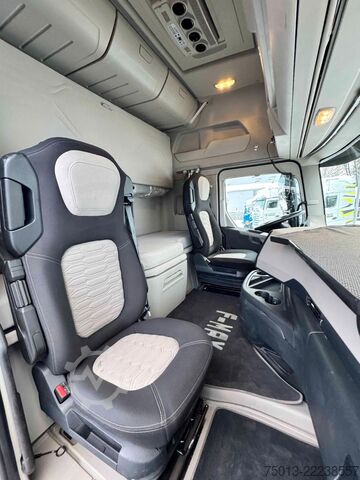Standard tractor unit FORD F-MAX 500 in Voll- Ausstattung, MIETEN?