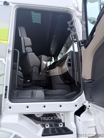 Standard tractor unit MAN Individual Lion TGX 18.640 LL Voll-Ausstattung