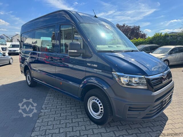 High top van MAN TGE 3.180