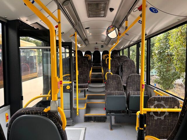 Stadtbus SOLARIS Urbino 8.9  LE MIDI KLIMA  2,4 m GURTE  NEULACK