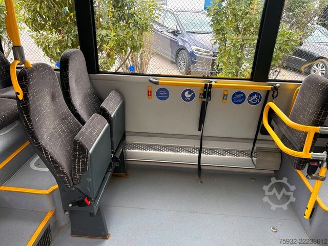 Stadtbus SOLARIS Urbino 8.9  LE MIDI KLIMA  2,4 m GURTE  NEULACK