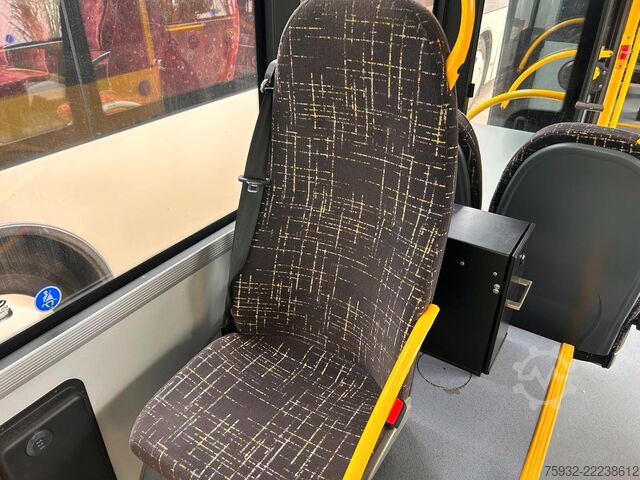 Stadtbus SOLARIS Urbino 8.9  LE MIDI KLIMA  2,4 m GURTE  NEULACK