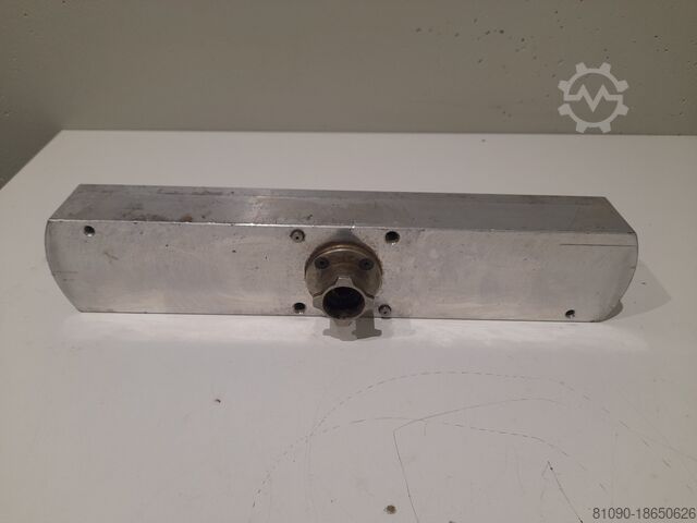 13 SPINDLE HEAD  