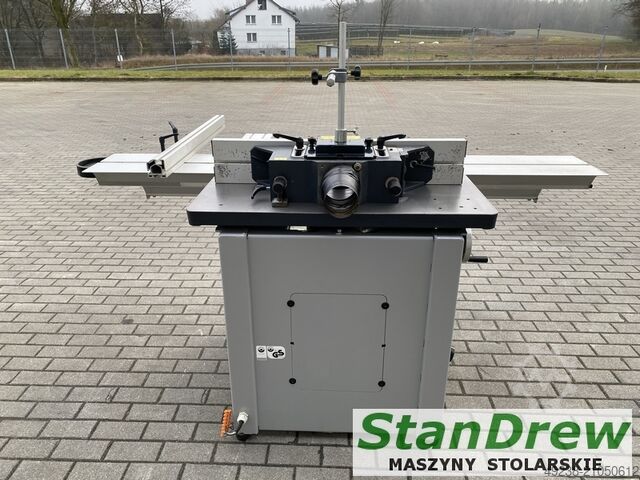 Felder F 700 Fräsmaschine mit Schiebeschlitten und Schwenkung Felder F 700