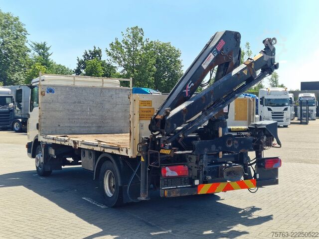 Crane truck MAN TGL 12.210 - HIAB 077 DUO Crane / Grua - Manual...