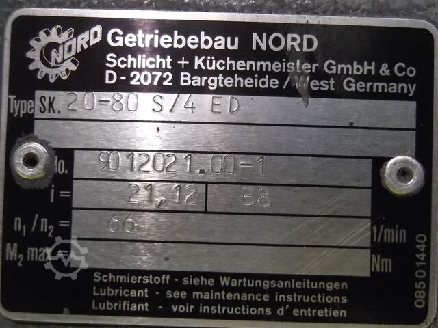 Geared motor 0.55 kW 66 rpm Emod EEDF80S/4