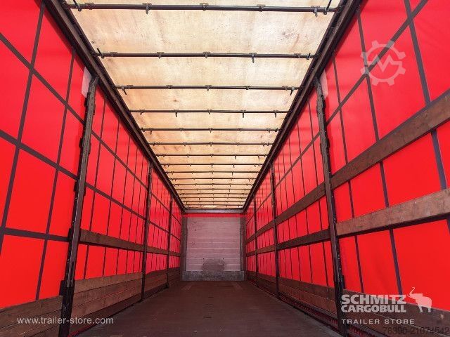 Auflieger mit Pritsche & Plane Schmitz Cargobull Semitrailer Curtainsider Standard