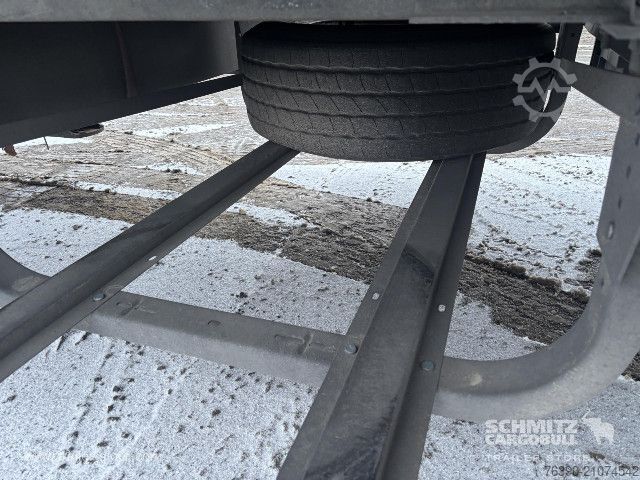 Auflieger mit Pritsche & Plane Schmitz Cargobull Semitrailer Curtainsider Standard