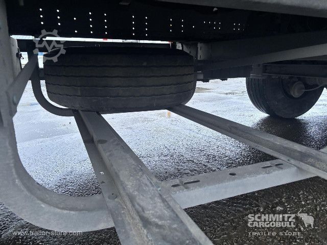 Auflieger mit Pritsche & Plane Schmitz Cargobull Semitrailer Curtainsider Standard