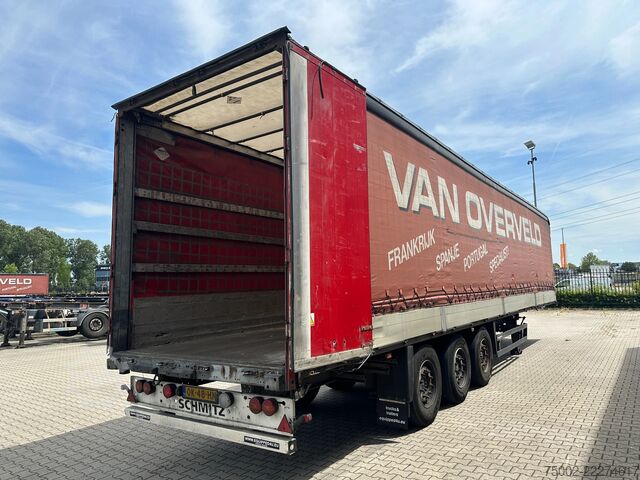 Schiebeplanen Schmitz Cargobull Bordwände / SAF + Scheibebremsen / 2x Liftachse...