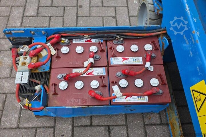 Scherenhebebühne Genie GS1932 Electric, Working Height 7.8 m, 227kg Capac