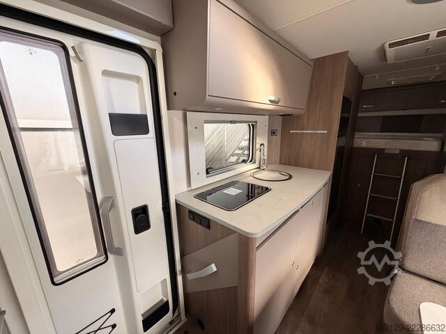 Alkoven Wohnmobil CARADO pro A 464 Markise / Radträger / pro
