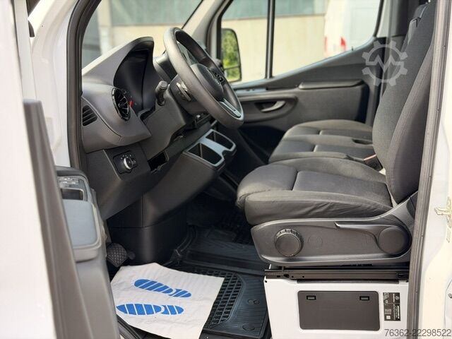 Box wagon high + long Mercedes-Benz Sprinter 317 L2H2 AHK-3,5t.Kamera.Autom