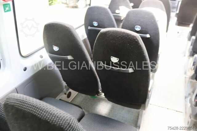 Minibus Mercedes-Benz Sprinter Transfer 45/ Basic 45 / 7.4m / Manual ...