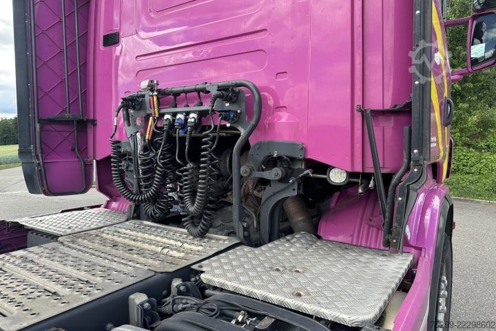 Standard tractor unit Scania R560 4x2 Retarder / Swiss-Vehicle