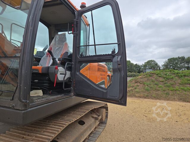 Kettenbagger Doosan DX225LC-5