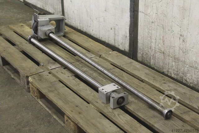 Ball screw with nut Rexroth Gewindelänge 1150