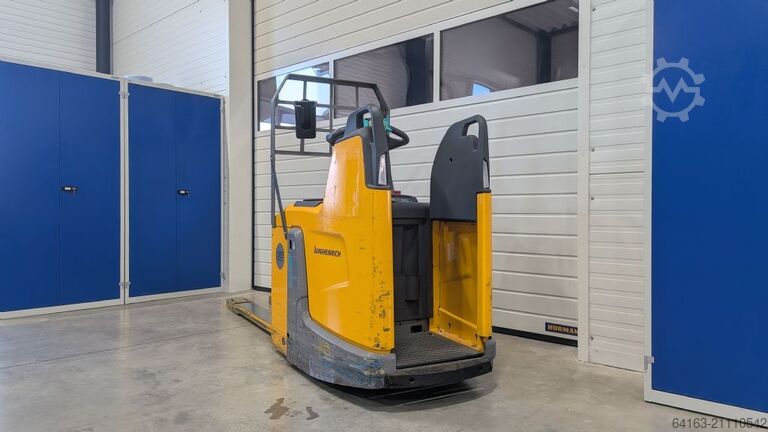 Niederhubwagen Jungheinrich ERE 225 f. P.