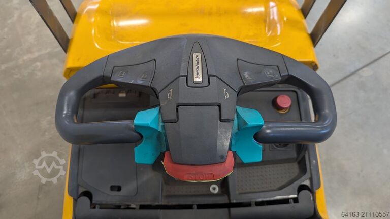 Niederhubwagen Jungheinrich ERE 225 f. P.