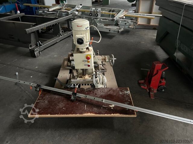 Drilling and inserting machine Gannomat 192
