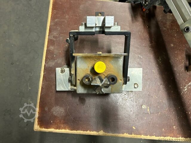 Drilling and inserting machine Gannomat 192