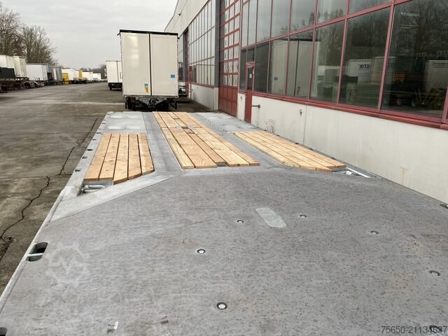 Tieflader Anhänger Möslein T 3-P9,2 OR  3 Achs Tieflader gerader Ladefläche 9 m, Neufahrzeug