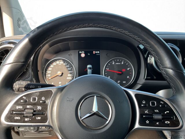 Minibus Mercedes-Benz T 180 d PROGRESSIVE Standard AUT DynLicht Kam.