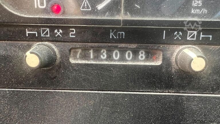 Standard tractor Renault Premium 400 (POMPE MANUELLE / MANUAL PUMP / EUR...