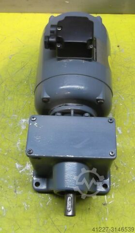 Gear motor 0.37 kW 107 rpm Groschopp DM120-80