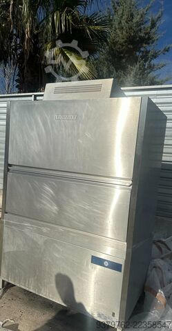 Frontlader-Geschirrspülmaschine HOBART PROFI UXT-10A