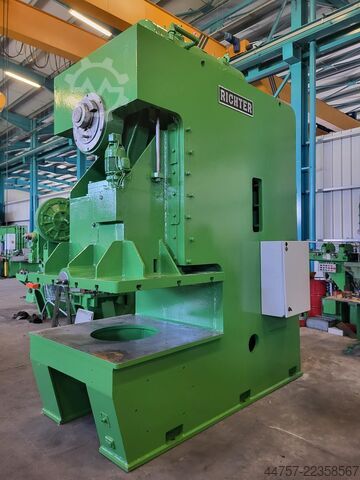 Eccentric press Richter 315t