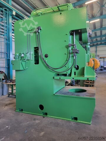 Eccentric press Richter 315t