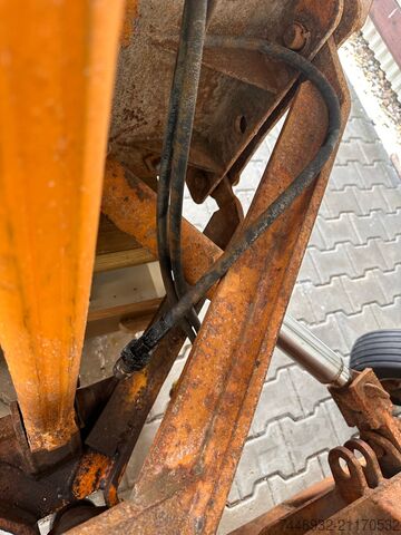 Anbaugerät für landwirtschaftliche Traktoren (Schneeschild) Schneeschild 600 kg 3000 mm