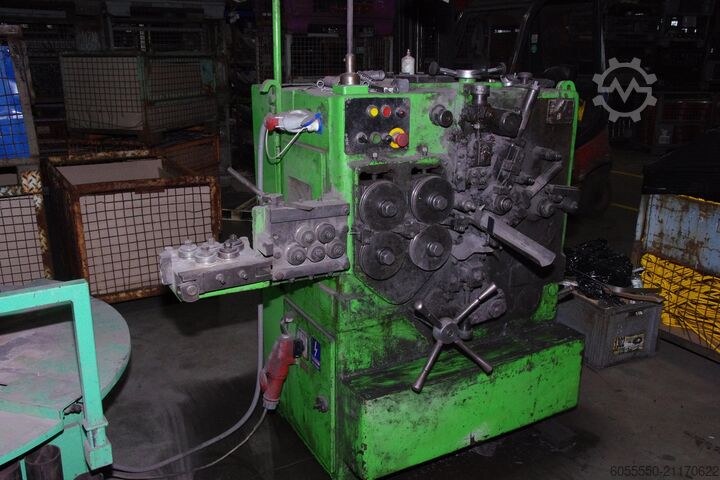 Federwickelmaschine  A5216