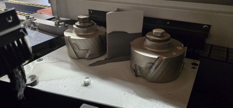 Kantenanleimmaschine Hebrock AKV 3003 DK-F