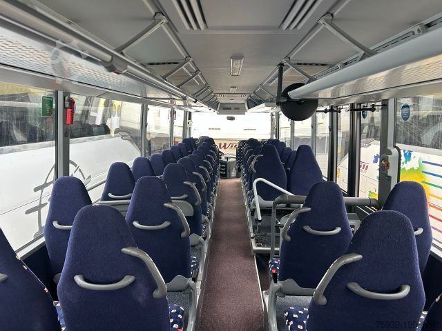 Intercity bus MERCEDES-BENZ Integro 550  58 Sitze  Klima   159.925 km