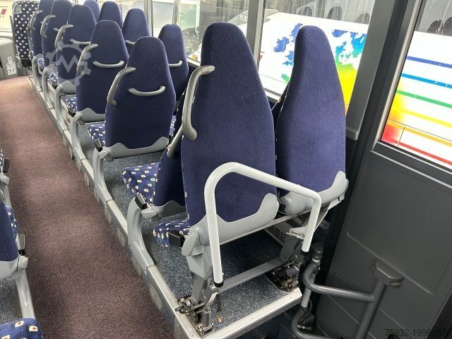 Intercity bus MERCEDES-BENZ Integro 550  58 Sitze  Klima   159.925 km