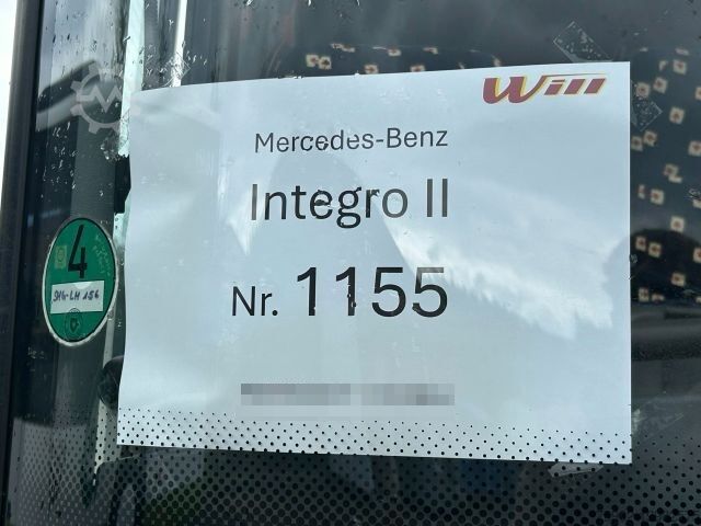 Intercity bus MERCEDES-BENZ Integro 550  58 Sitze  Klima   159.925 km
