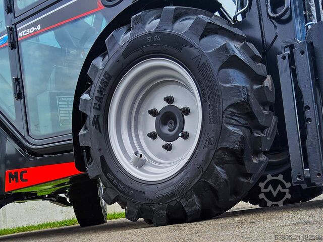 Geländestapler Manitou MC 30-4