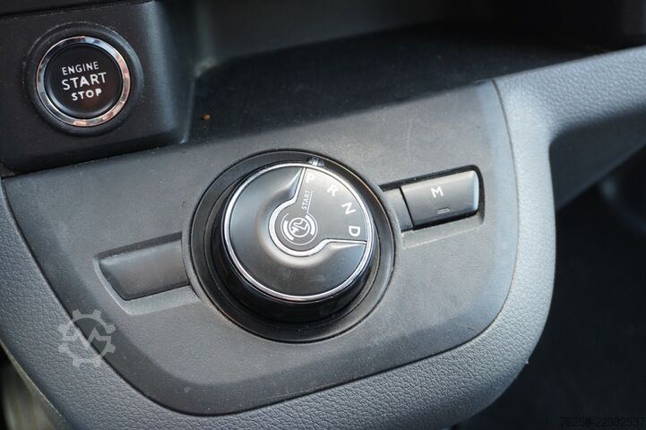 Delivery van double cab Peugeot Expert 2.0 BlueHDI 180PK Dubbel Cabine Automaat...