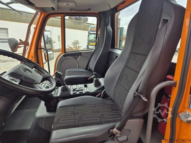 Tipper truck MERCEDES-BENZ Unimog U423 4x4 Hydrostat Zapfwelle