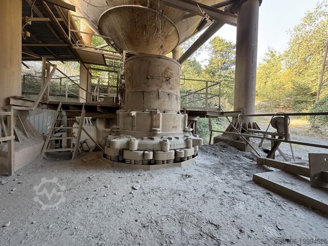 Cone crusher Symons 4 1/4 Standard