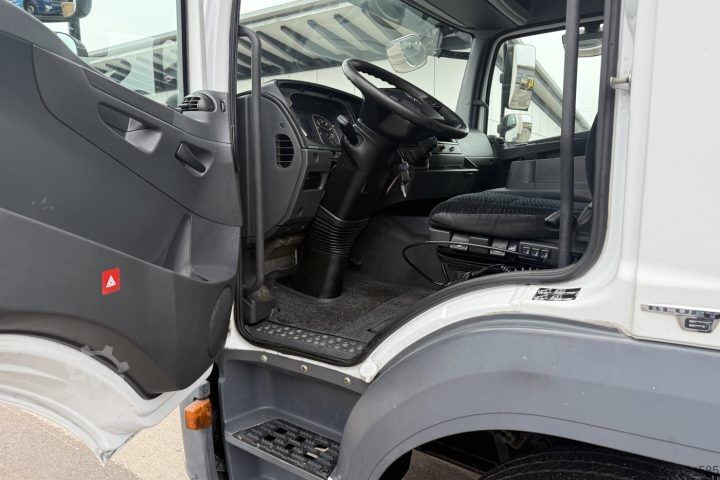 Standard SZM Mercedes-Benz Atego 1327 SZM+Auflieger / Swiss-Vehicle