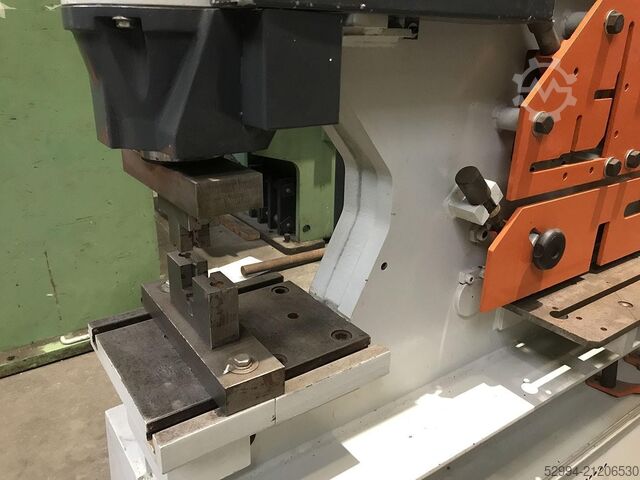 Stanzen und Stanzpressen für dünne Bleche Kingsland 85 ton