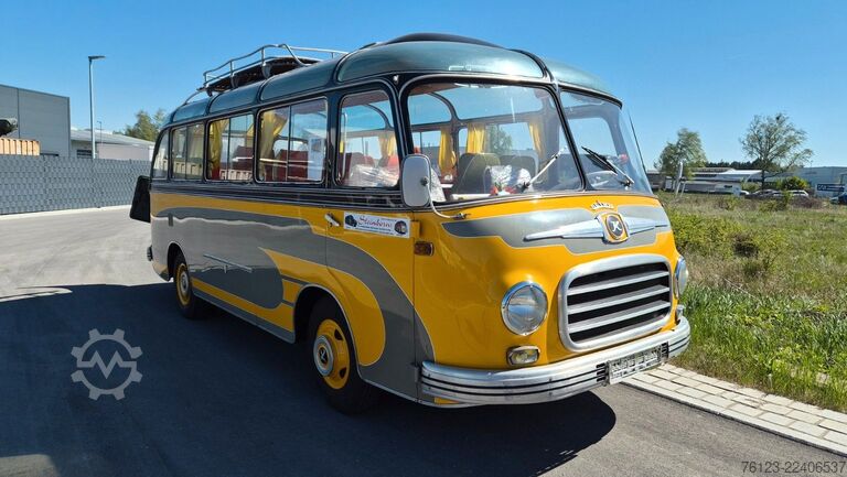 Motor coach SETRA Kässbohrer Setra S 6, S 7, S 9 , S 10Oldtimerbus